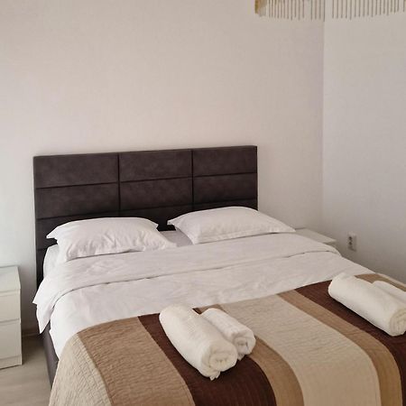 Апартаменты Mmc Apartament Брашов Экстерьер фото