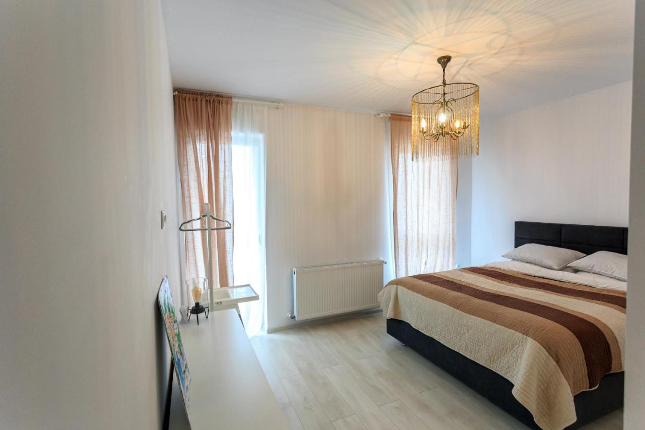 Апартаменты Mmc Apartament Брашов Экстерьер фото
